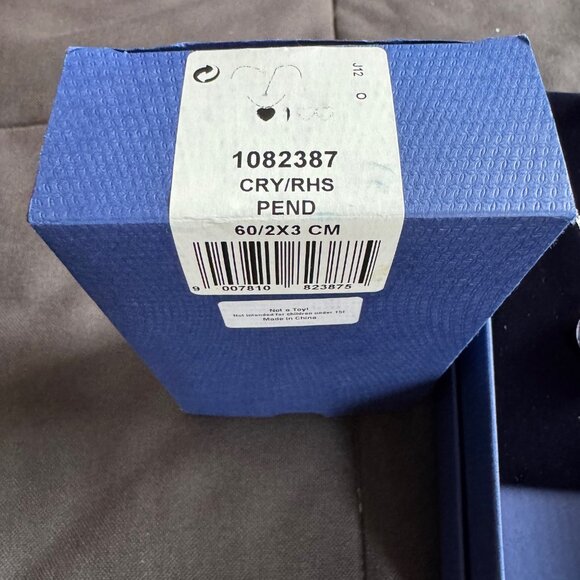 New in Box Authentic Swarovski Heart Locket Necklace 1082387 Silver - Picture 4 of 4